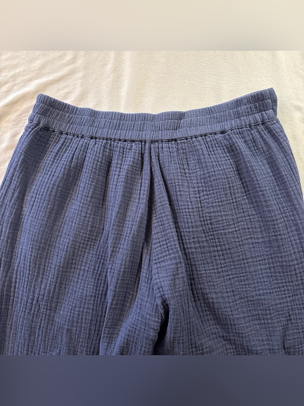 J. McLaughlin Cotton Gauze Pants M Navy Blue Pleated Lined Straight Leg Coastal - Picture 9 of 9